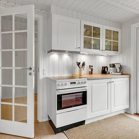 Bv327-blavand-ved-skoven-26 * Blåvand