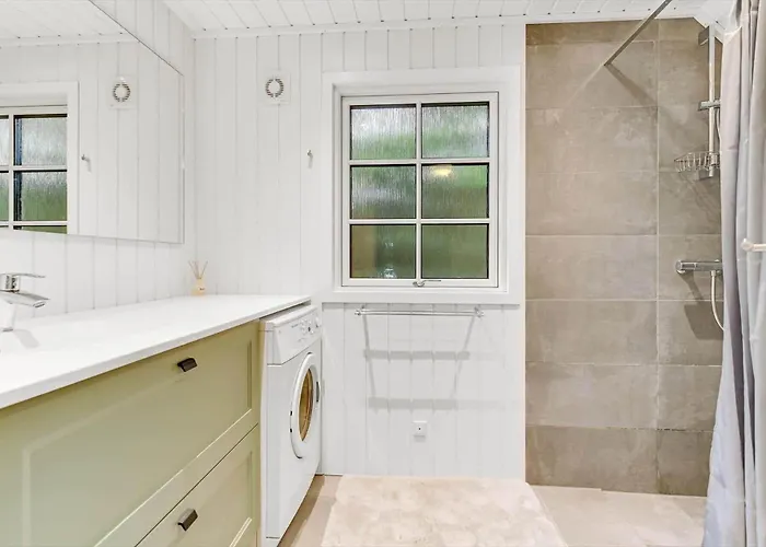 Bv327-blavand-ved-skoven-26 *